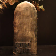 Load image into Gallery viewer, Frigg Altar Statue