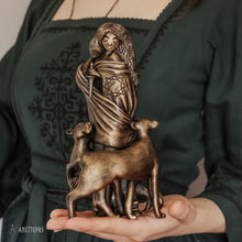 Load image into Gallery viewer, Large Inanna Altar Statue