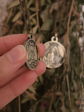Load image into Gallery viewer, Hecate Necklace