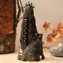 Load image into Gallery viewer, Freyja Altar Statue